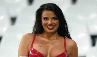 DÇ-2022-nin seks simvolu Alonsonun maşınında - VİDEO