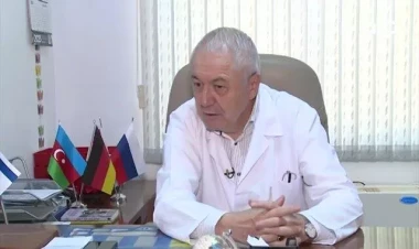 “Bəzi tibb bacıları professordan çox maaş alır” - VİDEO