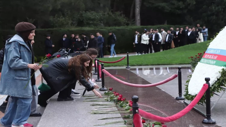 “Ümummilli Lider Heydər Əliyevin 100 illiyinə həsr olunan Türk Dövlətləri gənclərinin beynəlxalq forumu” keçirilib