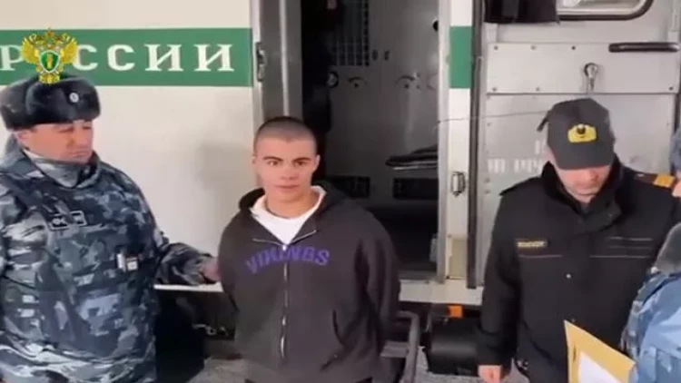 Azərbaycanlı bloqer Rusiyaya ekstradisiya edildi - VİDEO