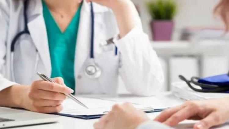 Bakıda tanınmış həkimin rəhbər vəzifə tutması qadağan edildi