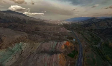 Dünyada cəmi iki ölkədə olan təbiət mənzərəsi - FOTOlar