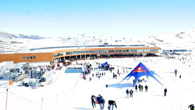 Azərbaycan qış turizminə necə hazırlaşır? - Kəlbəcər və Laçında...  - VİDEO