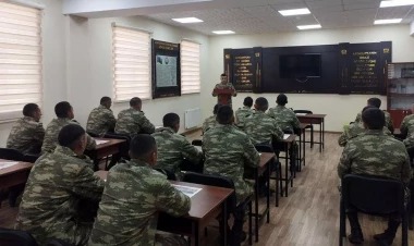 Azərbaycan Ordusunda Konstitusiya Günü - FOTO