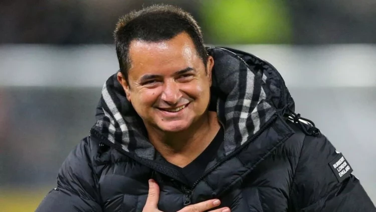 Acun İlıcalı Yunanıstan klubunu alır