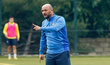 Azər Məmmədov istefa verdi