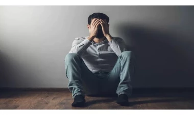 Gəncədə 20 yaşlı oğlan intihar etdi