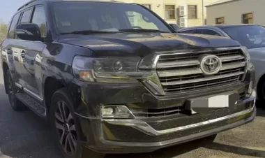 “Land Cruiser”də külli miqdarda narkotik daşıyan saxlanıldı - FOTO