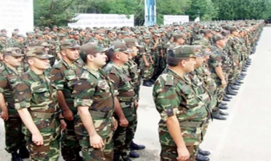 Azərbaycan millisinin 5 futbolçusu hərbi xidmətə aparıldı