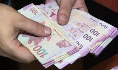 Azərbaycanda təhsil xərcləri artırılır