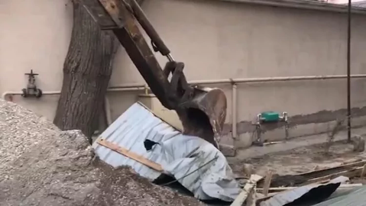 Bakıda qanunsuz tikintinin qarşısı alındı - VİDEO