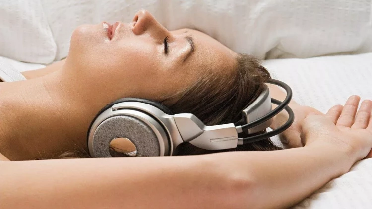 Bədəndə fiziki ağrını kəsən mahnılar