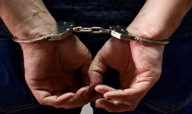 Masazırda pakistanlılar arasında dava - Ölən və yaralanan var