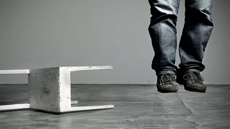 Paytaxt sakini hamamda özünü asdı