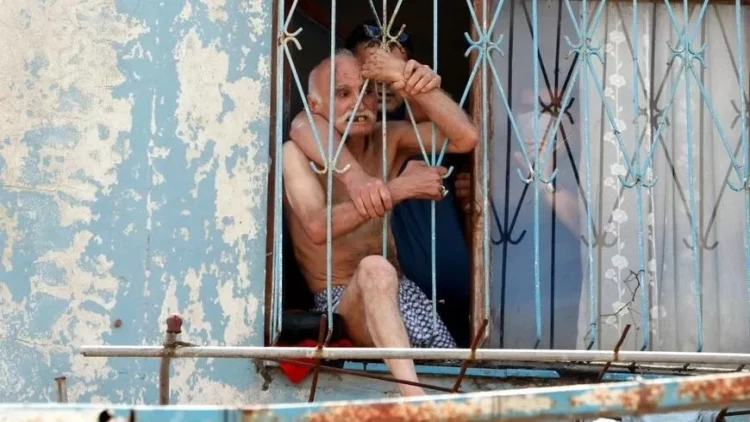 Arvadını balta ilə öldürən kişi: 