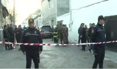 Sumqayıtda evə hücumdan bir neçə dəqiqə əvvəl kameraya düşən görüntü