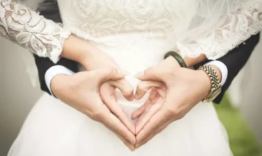 Xoşbəxt evliliyin sirri  - Ekspertlərdən maraqlı məsləhətlər