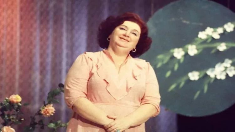 O, Polad Bülbüloğluna başqa ad deyirdi – Səsi ilə insanları sehrləyən ŞÖVKƏT  - FOTO