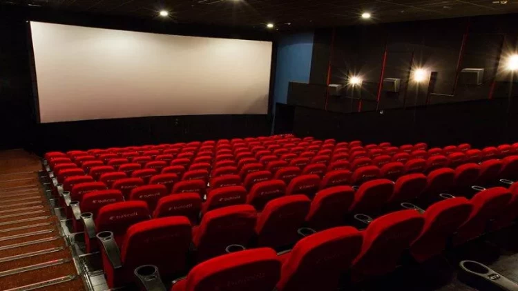 Ailə Halloween-i – Park Cinema Flame Towers-da - VİDEO