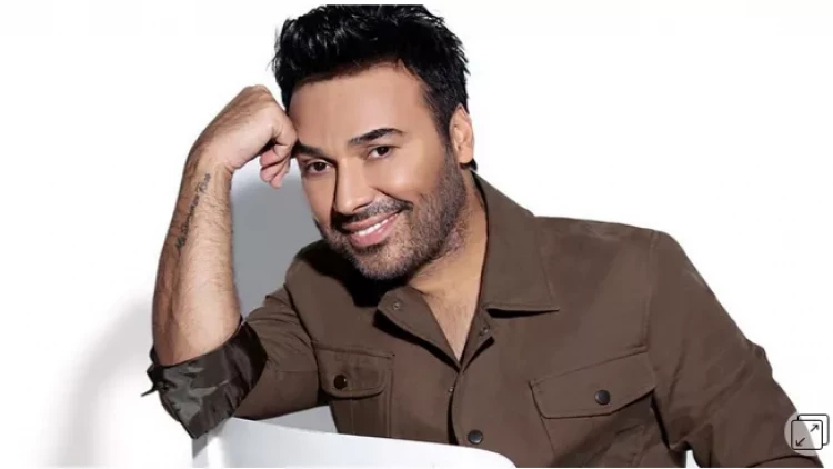 Müğənni və arvadı küçədə döyüldü - FOTO