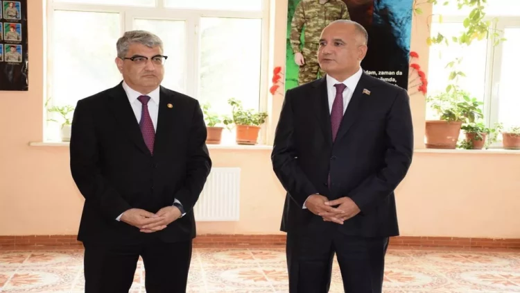 YAP partiya fəalları ilə görüşdü - FOTO