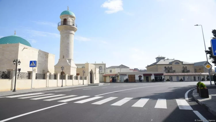 Bakıdakı bu məscid sovetlər dövründə anbar kimi istifadə edilib - FOTO