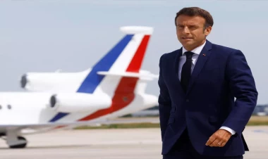 Makron İsraildə səfərdədir