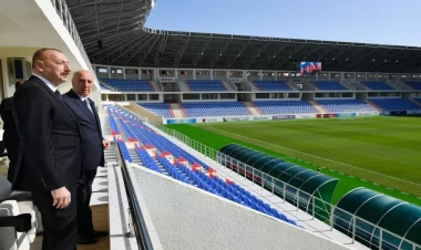 Prezident Sumqayıt şəhər stadionunda yaradılan şəraitlə tanış olub - VİDEO - FOTO