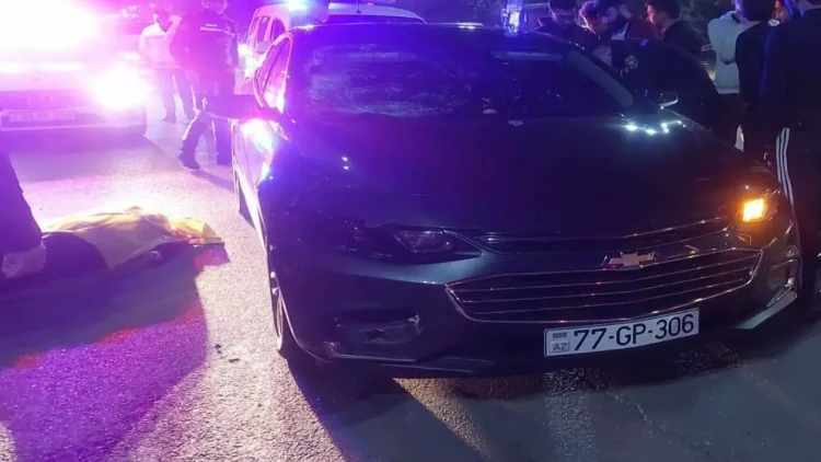 Gəncədə avtomobil piyadanı vuraraq öldürdü - FOTO