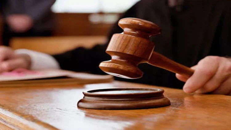 Azərbaycanda direktor büdcədən ayrılan pulu taladı - Hökm oxundu