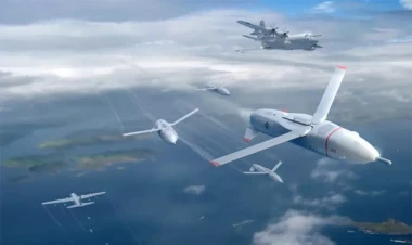 ABŞ HDQ esminesi Yəməndən atılan raketləri və PUA-ları vurdu