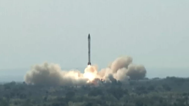 Pakistan “Ababeel” ballistik raketini sınaqdan keçirdi
