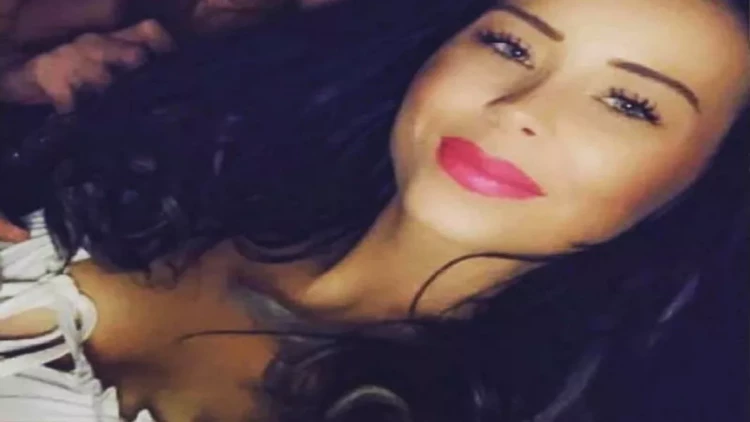 29 yaşlı qız ad günündə öldü - Meyiti elə yerdə tapıldı ki... - FOTO