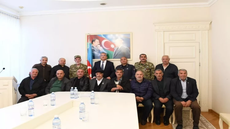 Dövlət Komitəsində Xankəndi sakinləri ilə görüş oldu - FOTO