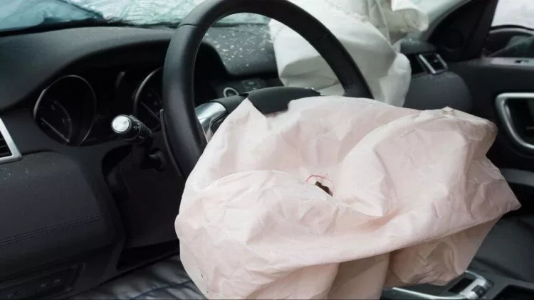 Qəbələdə dəhşətli qəza: Ölən və xəsarət alan var