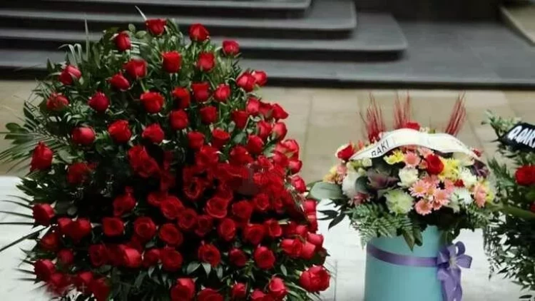 Oğlu tərəfindən öldürülən 42 yaşlı qadının FOTOsu