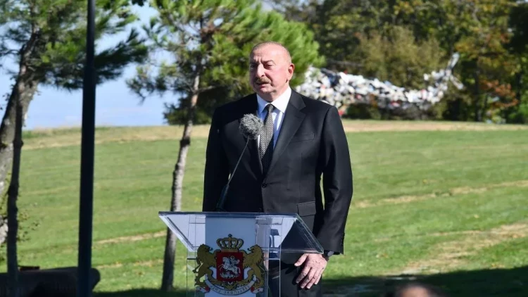 Cənubi Qafqaz ölkələri regionda sülhü özləri təmin edəcək - Prezidentin Gürcüstan səfərinin detalları