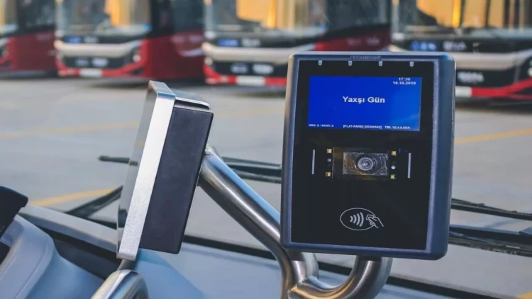 Avtobuslarda da bank kartları ilə ödəniş mümkün olacaq - RƏSMİ