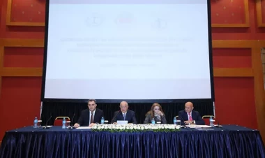 Azərbaycan Hakimlər İttifaqı təsis edildi - Ramiz Rzayev sədr seçildi - FOTO