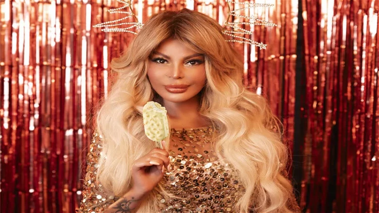 52 yaşlı Aygün Kazımova görünüşü ilə heyran etdi - VİDEO