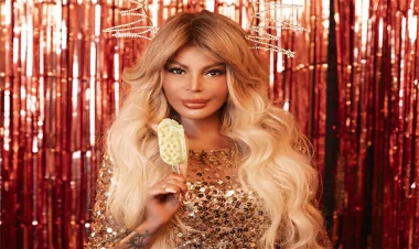 52 yaşlı Aygün Kazımova görünüşü ilə heyran etdi - VİDEO