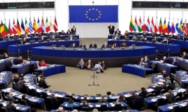 Avropa Parlamenti ermənilərin lakeyinə çevrilir?