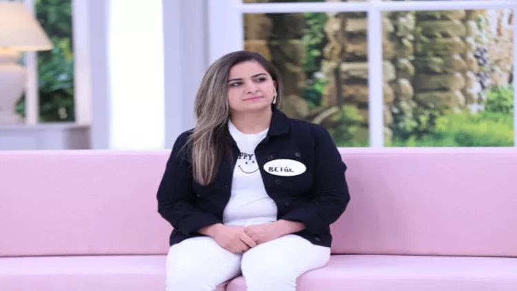 Efirdə biabırçılıq - Əkiz uşaqlardan birinin atası başqası çıxdı - FOTO