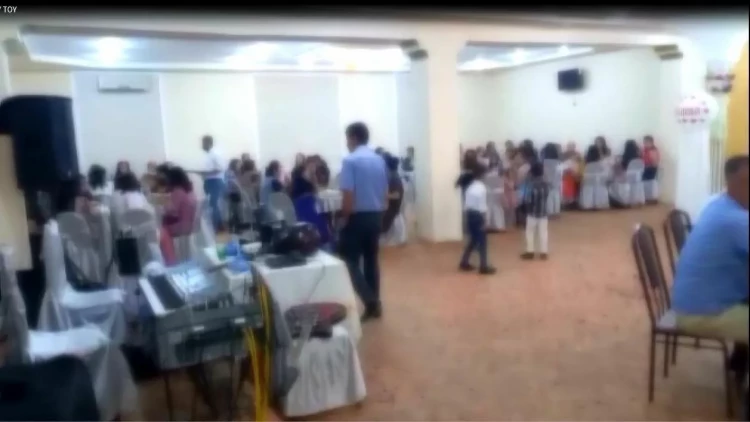 Tamada toyda nəvəsini güllələdi