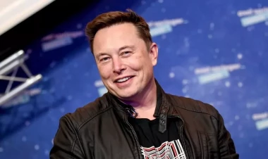 ABŞ-nin ən varlı adamı o oldu