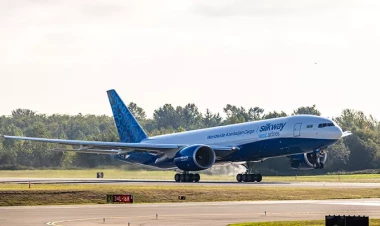 Silk Way West Airlines-ın ilk Boeing 777F təyyarəsinin Sietldən Bakıya uçuşu
