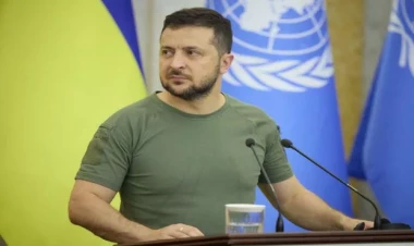 Zelenskinin adı bu siyahıya salındı