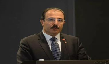 Türkiyə səfiri Qənirə Paşayevanın yaxınlarına başsağlığı verib