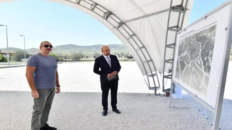 Prezident Cəbrayılda inzibati binanın təməlinin qoyulmasında iştirak edib - VİDEO - FOTO