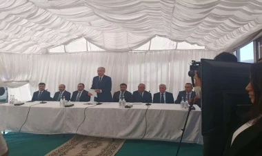 Söyüdlüdə sakinlərlə görüş keçirilir